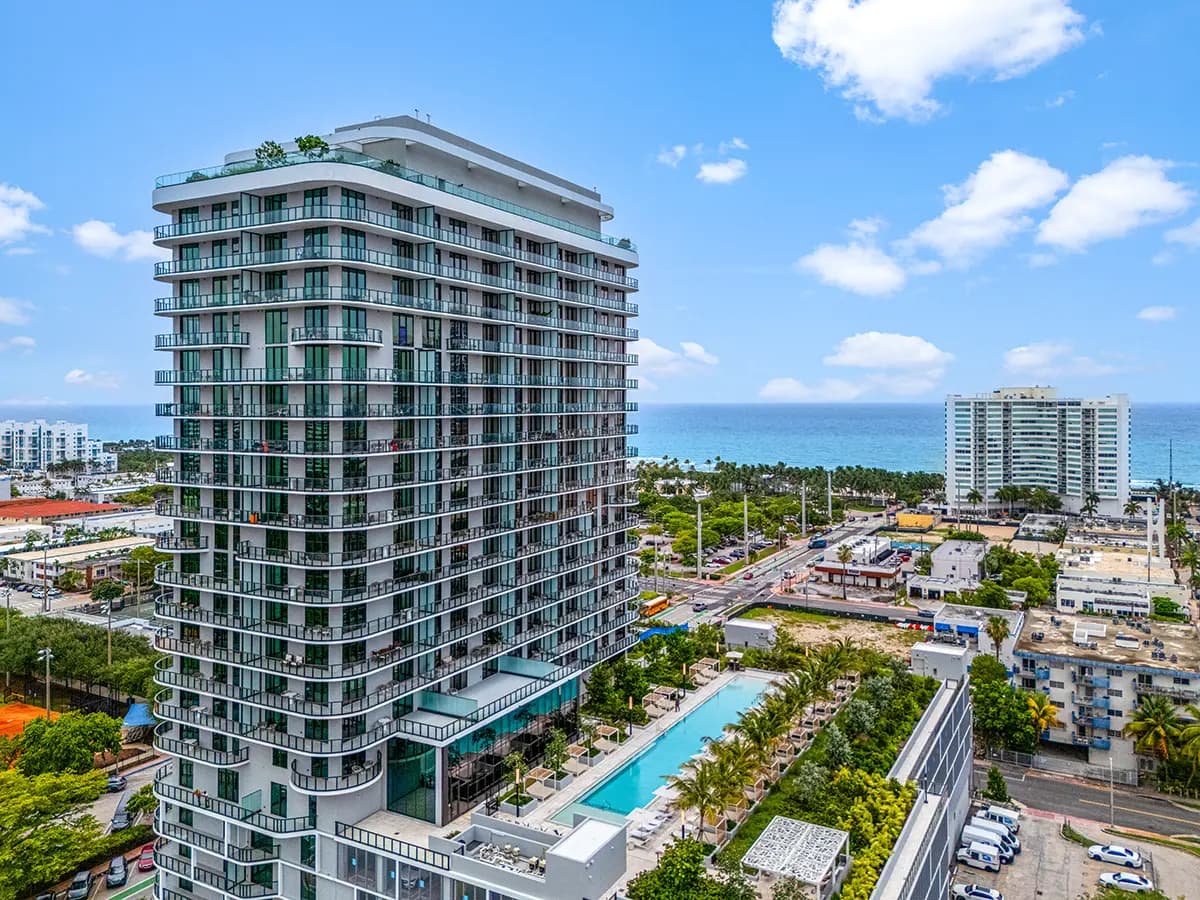 72 Park - Resort